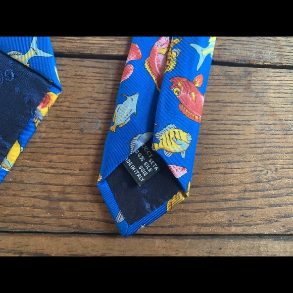 GUCCI Silk Fish 🐠 Tie